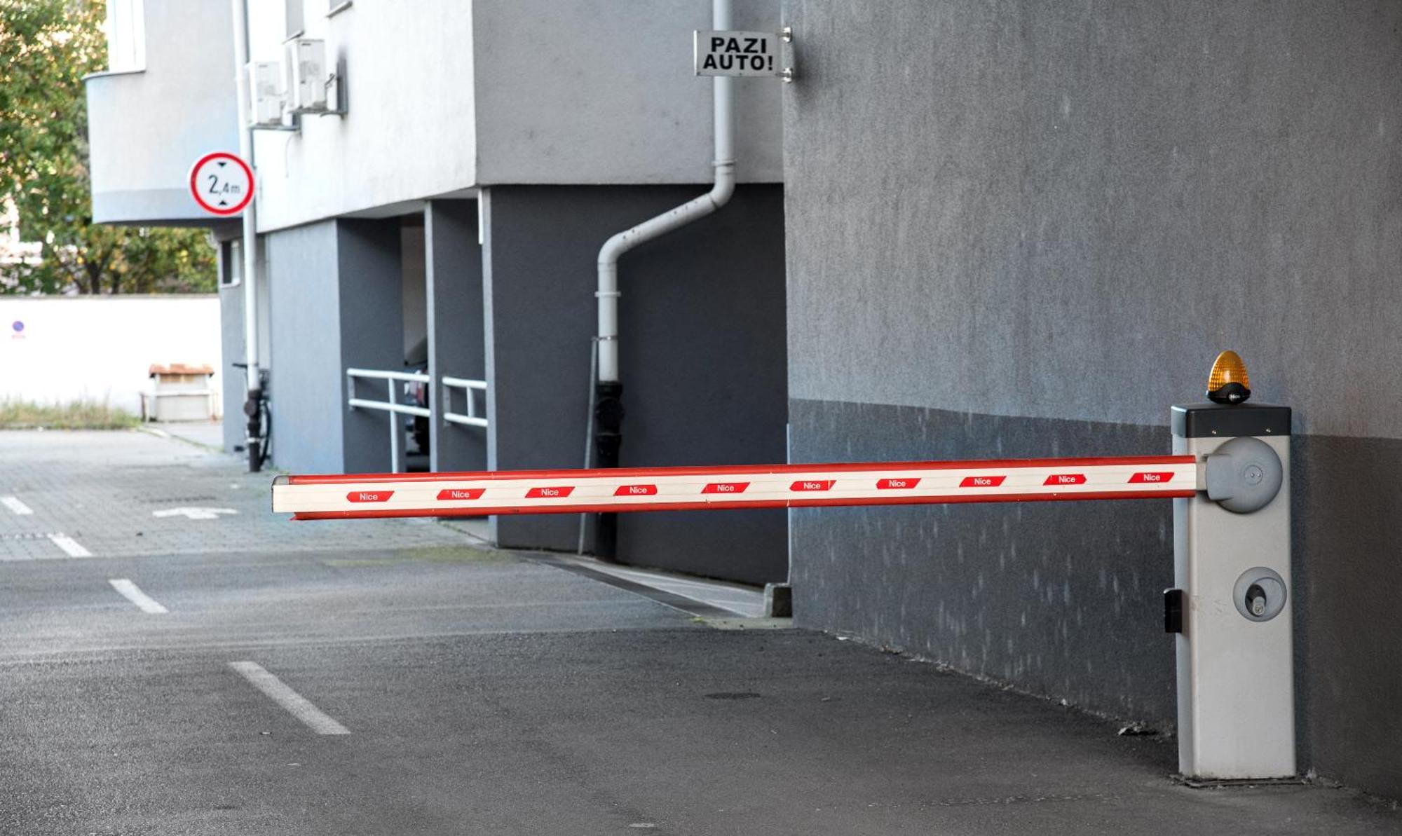 City Osijek, Centar, Self Check In Exterior foto